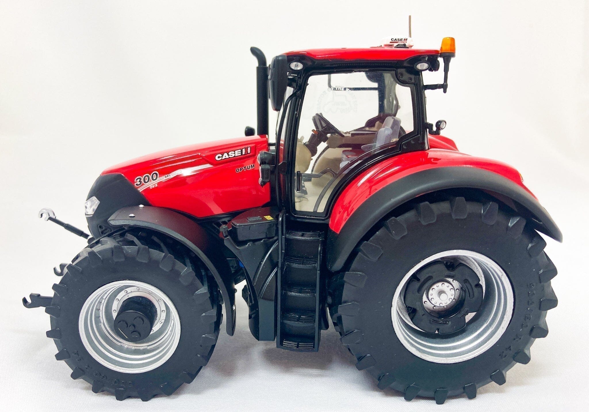 Optum300CVX トラクターオブザイヤー 1:32 - ITSCLAB FANSHOP(インタートラクターサービス株式会社)